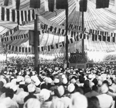 Mahatma Gandhi giving his presidential speech at the opening session of the Belgaum Conference,
