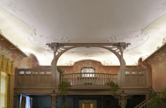 A fascinating excursion in the newly opened halls of the Alexander Palace