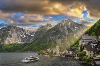 Hallstatt Austria, Nature sunset landscape of Hallstatt village with lake and mountain