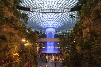 28.04.2019, Singapore, Republic of Singapore, Asia, View of the new Jewel Terminal with waterfall