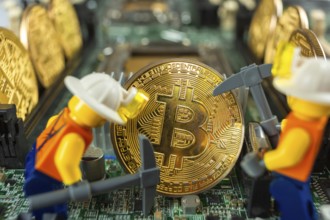Asic farm mining for shiny golden bitcoin cryptocurrency