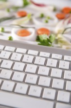 Online market to buy fresh vegetables from home