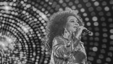 Motown legend Diana Ross (80) at the Memorial Coliseum, Los Angeles, USA, the 1984 Olympic Stadium,