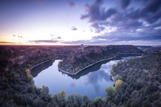 Meander, Las Hoces del Río Duratón Natural Park, Segovia province, Spain, Europe