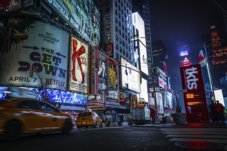 Night view of the New York Times Square (TimesSquare). Shooting Location: New York, Manhattan