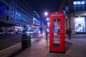 Piccadilly Circus of night view (London). Shooting Location: United Kingdom, London