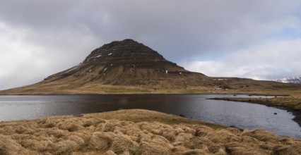 Dramatic Icelandic landscaspe with Kirkjufell mountain, at Grundarfjordur, on the Snaefellsnes