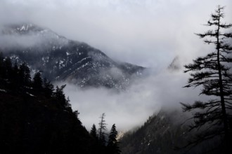 Mountains British Columbia Canada Cashe Creek Area