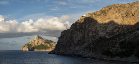 Islet of Es Colomer from Cala Boquer, Pollença, Majorca, Spain, Europe