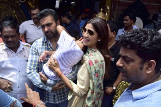 Bollywood actor Shilpa Shetty Raj Kundra son Viaan Murtikar Santosh Kambli Workshop Chinchpokli