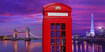 London photomount with telephone box and Icon landmarks