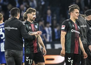 Football 2nd Bundesliga, Hertha BSC Berlin, 1.FC Magdeburg from left Christian Titz 1.FC Magdeburg,