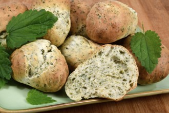 Rolls with nettles