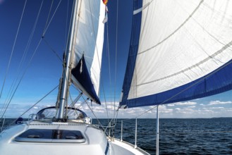 Sailing on a sailing yacht on the ocean