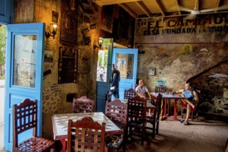 Caribbean, Cuba, In a bar Austria, Central America