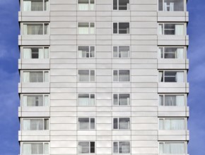 Leeds, west yorkshire, United Kingdom: 18 september 2020: view of the park plaza hotel in Leeds a