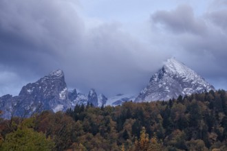 Watzmann at dusk in autumn, Berchtesgaden, Berchtesgadener Land, Upper Bavaria, Bavaria, Germany,