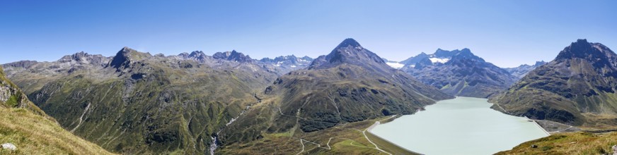 Panorama from the Bielerkopf to the Silvretta reservoir, Hohes Rad, Ochsental glacier and Piz Buin