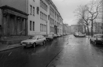 Germany, Berlin, 27 March 1992, Koppen monument on Koppenplatz, Koppenplatz was named after