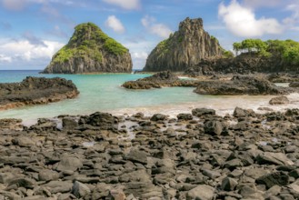 Fernando de Noronha, Brasil. Turquoise water around the Two Brothers rocks, UNESCO World Heritage