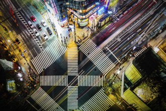 Sukiyabashi intersection of image. Shooting Location: Tokyo metropolitan area