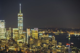 World Trade Center and the night view. Shooting Location: New York, Manhattan