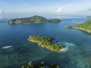 Aerial View, seychellen, Mahe, Port Glaud and Port launay Beach, Port Glaud, Seychellen
