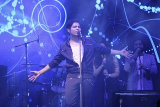 Bollywood singer Ankit Tiwari perform during Mid Day music concert at Phoenix Marketcity, in
