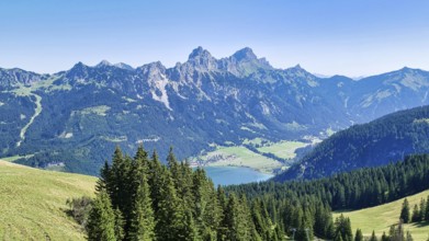 View of the Haldensee and the Tannheim mountains from the Neunerköpfle