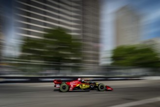 PIETRO FITTIPALDI (30) of Miami, Florida travels through turn 3 to qualify for the Detroit Grand
