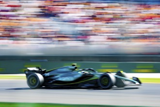 MELBOURNE, AUSTRALIA, MARCH 24: Fernando Alonso of Spain drives the Aston Martin AMR24 Mercedes