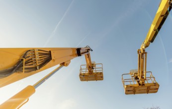 Aerial work platform