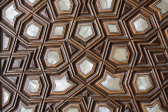 Ottoman art example of Mother of Pearl inlays
