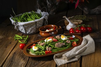 Rustic green bean salad with egg and tuna
