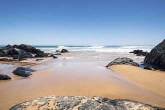 An image of a beach in south Australia near Victor Harbor