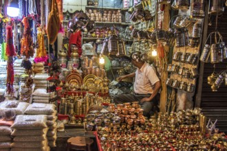 Handicraft shops, Rishikesh, Uttarakhand, India, Asia