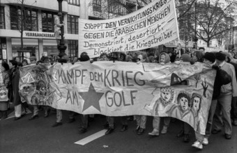 Germany, Berlin, 13.01.1991, Demo against the Gulf War on the Ku'damm, Fight the war on the Gulf,