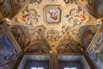 FLORENCE, ITALY, OCTOBER 28, 2015 : interiors and architectural details of Palazzo Pitti, october