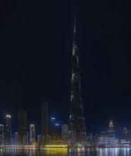 A picture of the iconic Burj Khalifa, and the surrounding Downtown Dubai buildings and Burj Khalifa