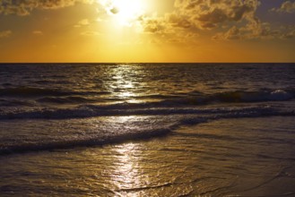 Mahahual Caribbean beach sunrise in Costa Maya of Mayan Mexico