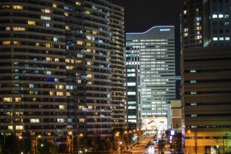 Minato Mirai of high-rise apartment and office buildings. Shooting Location: Yokohama-city kanagawa