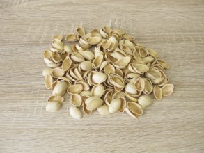 Pistachio shells for crafting
