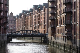 Hamburg, Speicherstadt built between 1883 and 1927, Wandrahmfleet, view to the west with