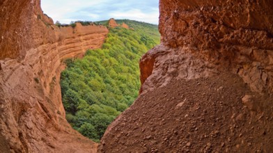 Las Médulas Historic Roman Gold-Mine, UNESCO Worl Heritage Site, Cultural Landscape, El Bierzo