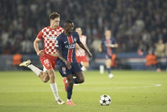 Football match, Ousmane DEMBELE Paris St. Germain right on the ball, Ladislav KREJCI Girona FC with