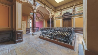 Impressive room with balcony, ornate railing and colourful ceiling, Villa Woodstock, Lost Place,