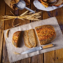 Linseed bread with a poppy seed and sesame mixture