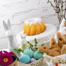 Easter table