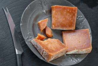 Red Leicester: Red hard cheese from Leicestershire in England, Great Britain
