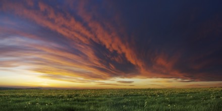 Cloud front approaching